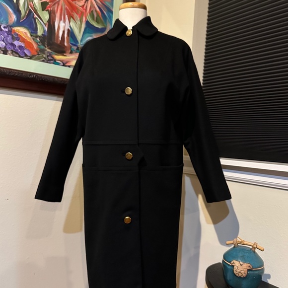 BlkFine Wool Vintage 1960sMod Style Black Coat w/ Beautiful Gold Buttons
